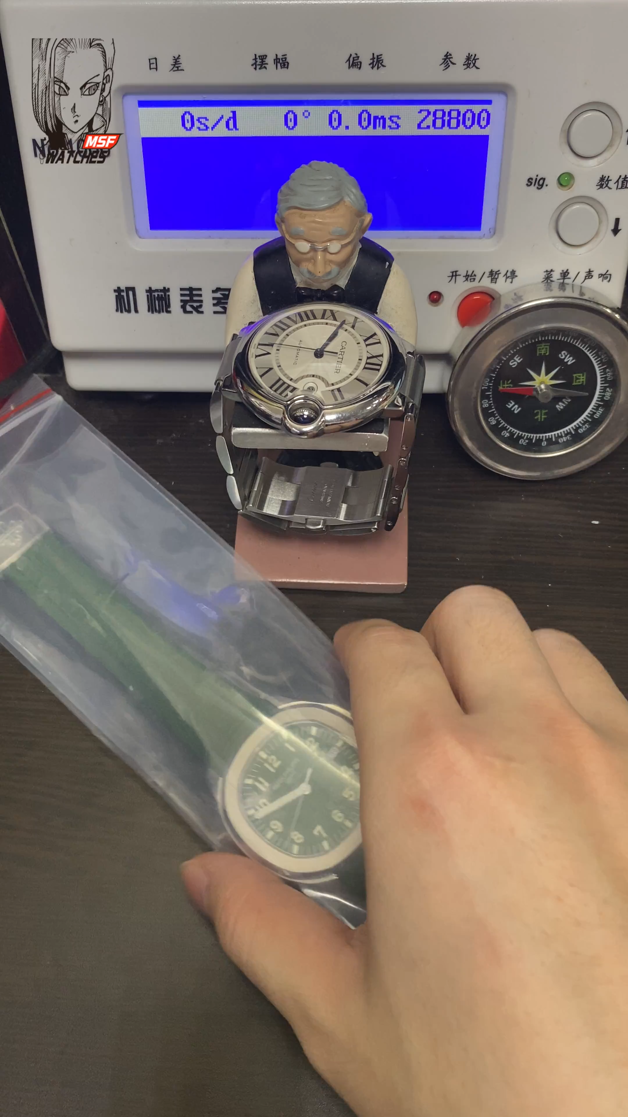 Patek Philippe Aquanaut Series 5168G-010, Green Dial Green Rubber Strap, 42.2mm Size.