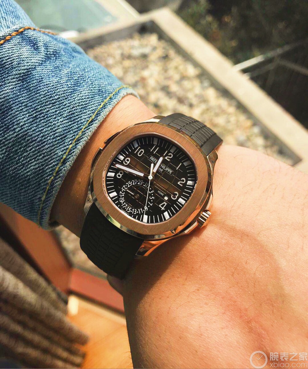 Patek Philippe Aquanaut Travel Time series 5164R-001, brown dial, GMT Dual Time Function, 40.8mm size.