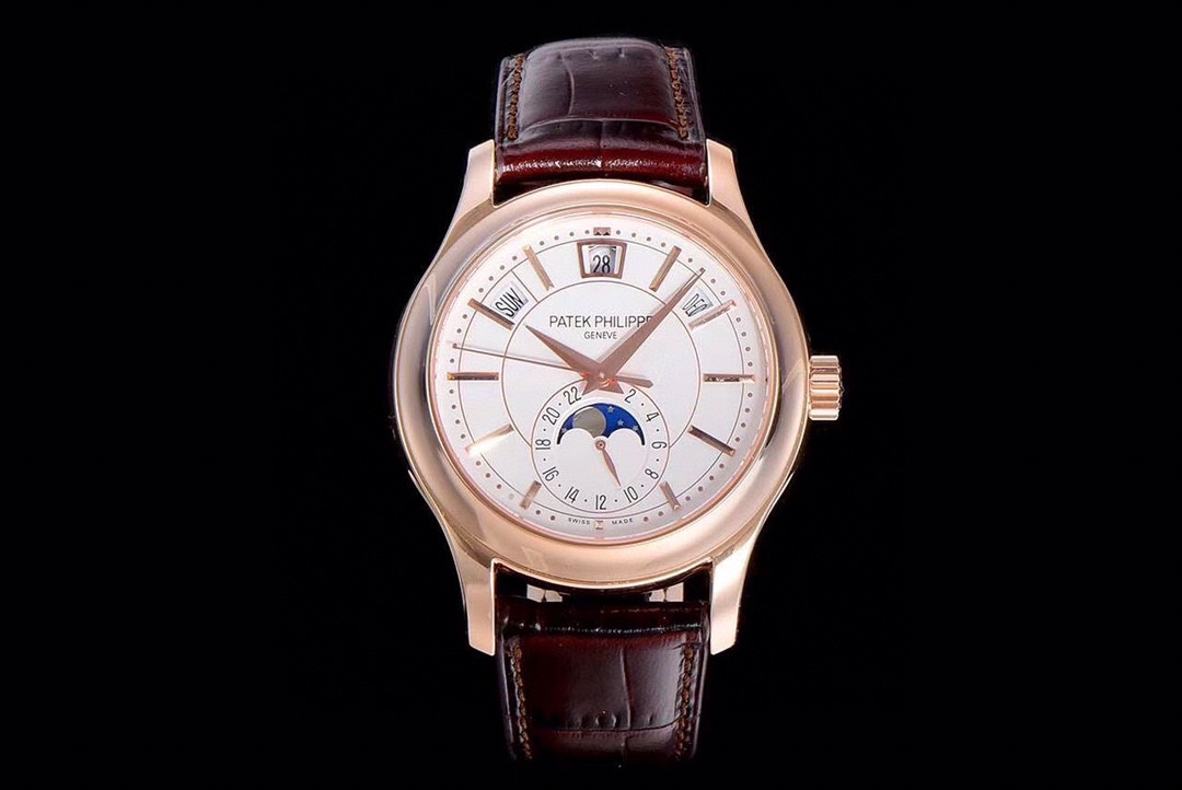 Patek Philippe Complicated Chronograph Series 5205R-001, Ivory Dial, 40mm size.