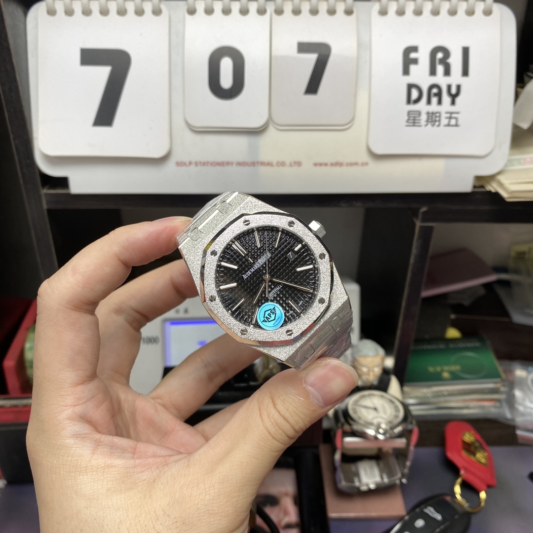 Audemars Piguet Royal Oak Offshore Series 15454BC.GG.1259BC.03, Frosted Gold Case Black Dial, 37mm size.