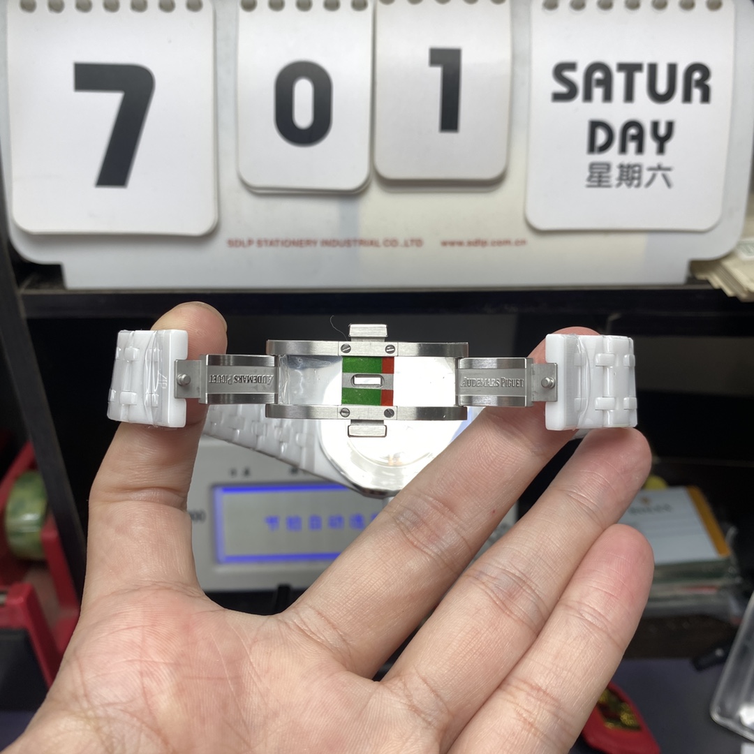 Audemars Piguet Royal Oak Offshore Series 26579CB.OO.1225CB.01, White Ceramic Blue Dial Full Ceramic Case Complete, Date Day Month Moon Phase Functions, 41mm size.