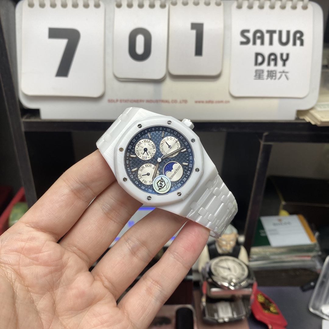 Audemars Piguet Royal Oak Offshore Series 26579CB.OO.1225CB.01, White Ceramic Blue Dial Full Ceramic Case Complete, Date Day Month Moon Phase Functions, 41mm size.