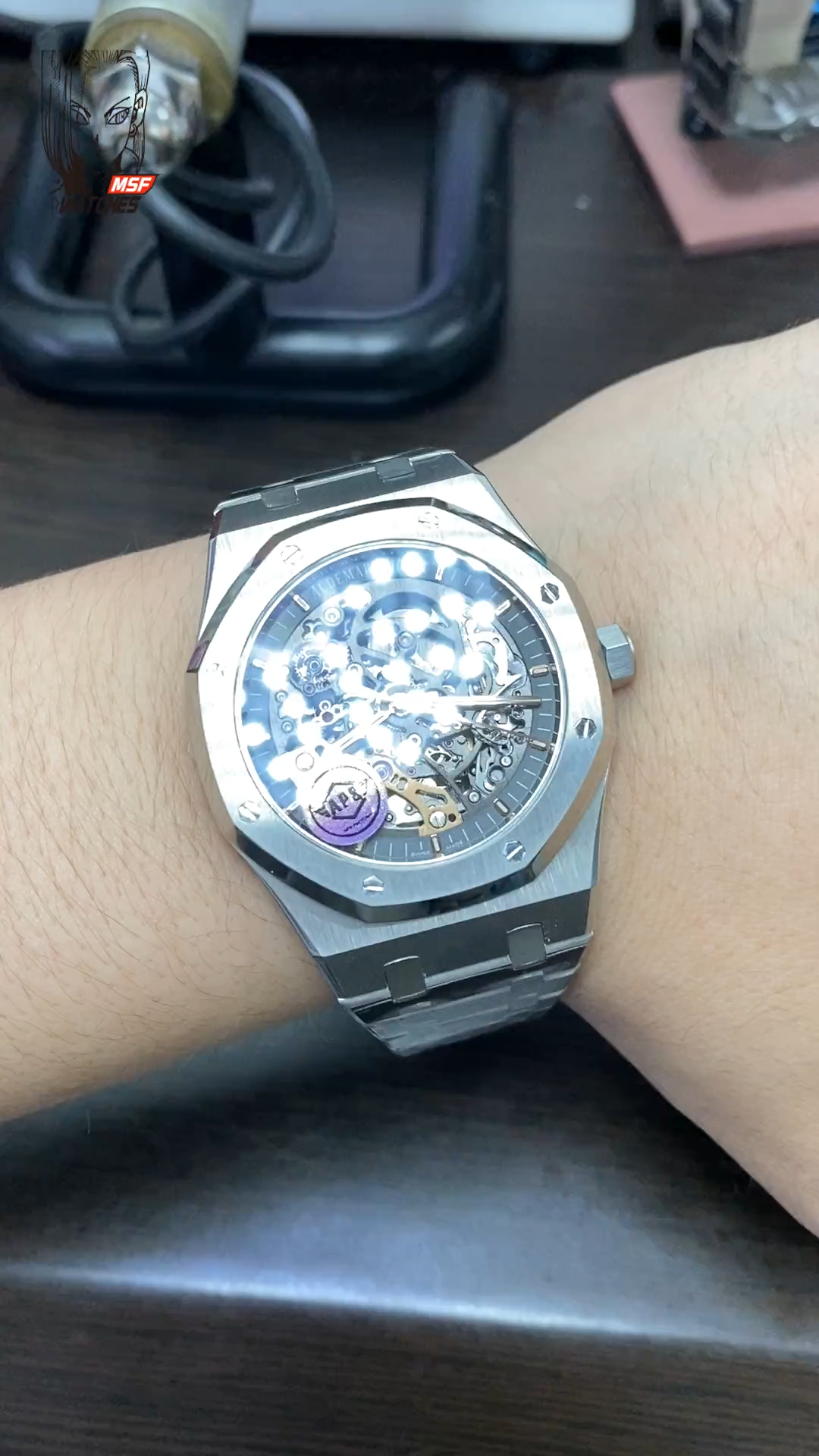 Audemars Piguet Royal Oak Series 15407ST.OO.1220ST.01, Deep Gray dial, 41mm size.