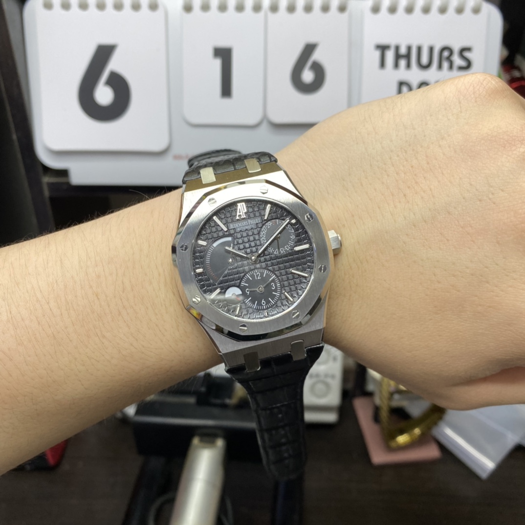 Audemars Piguet Royal Oak Series 26124ST.OO.D018CR.01, Silver Case Black Dial, 39mm Size.