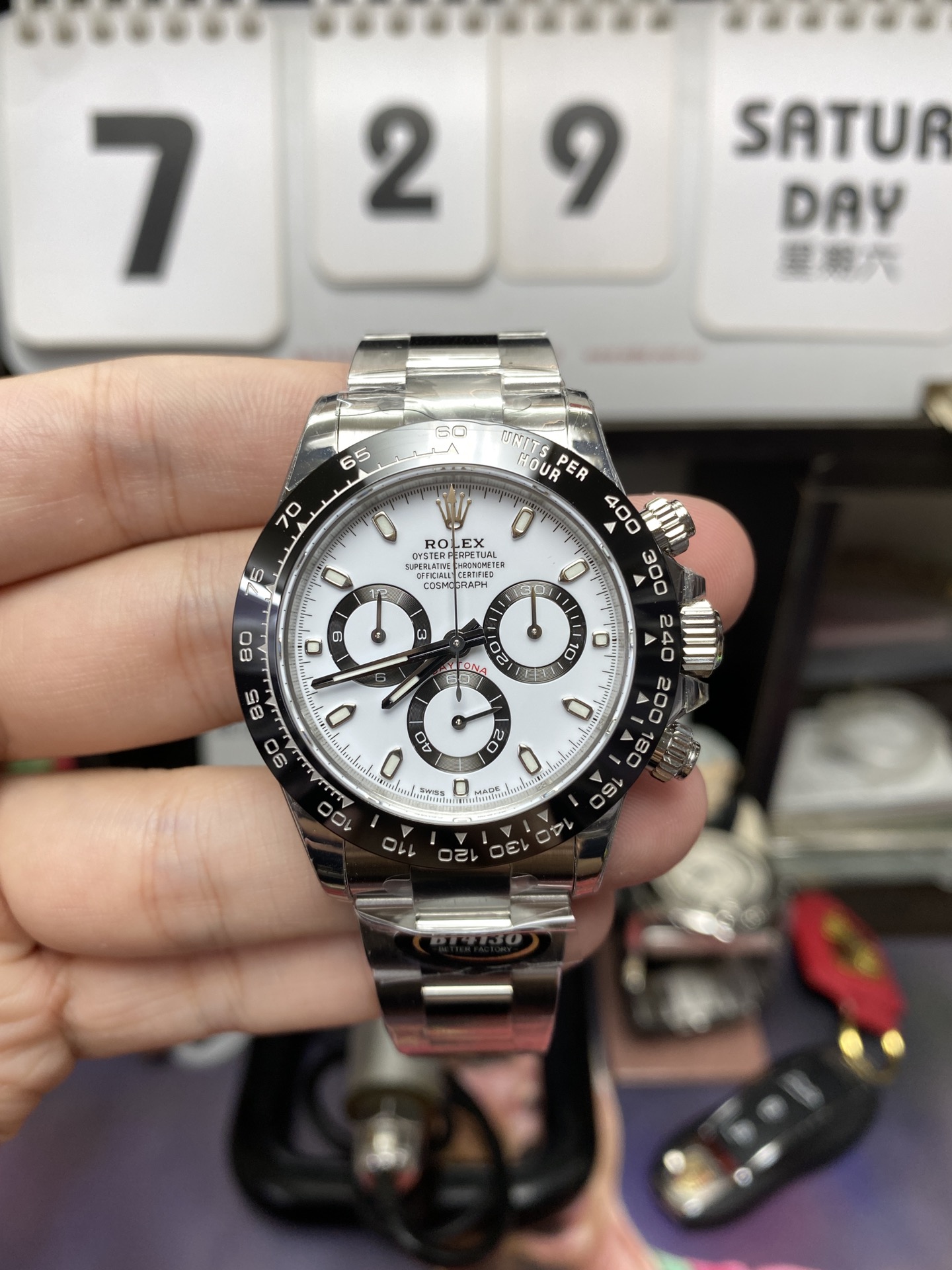 Rolex Cosmograph Daytona Series m116500ln-0001. a black and white panda color scheme, 40mm size.