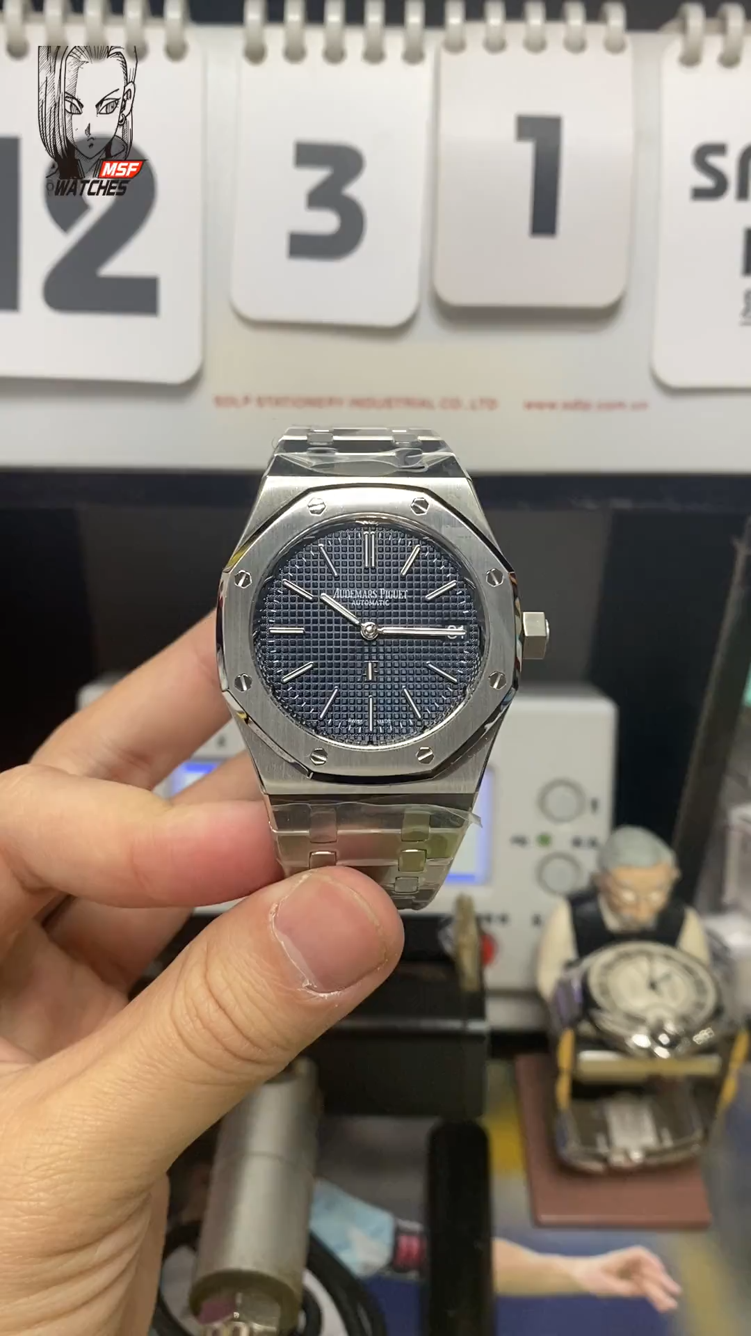 Audemars Piguet Royal Oak Offshore Series 15202ST.OO.1240ST.01, Blue Dial, 39mm Size.