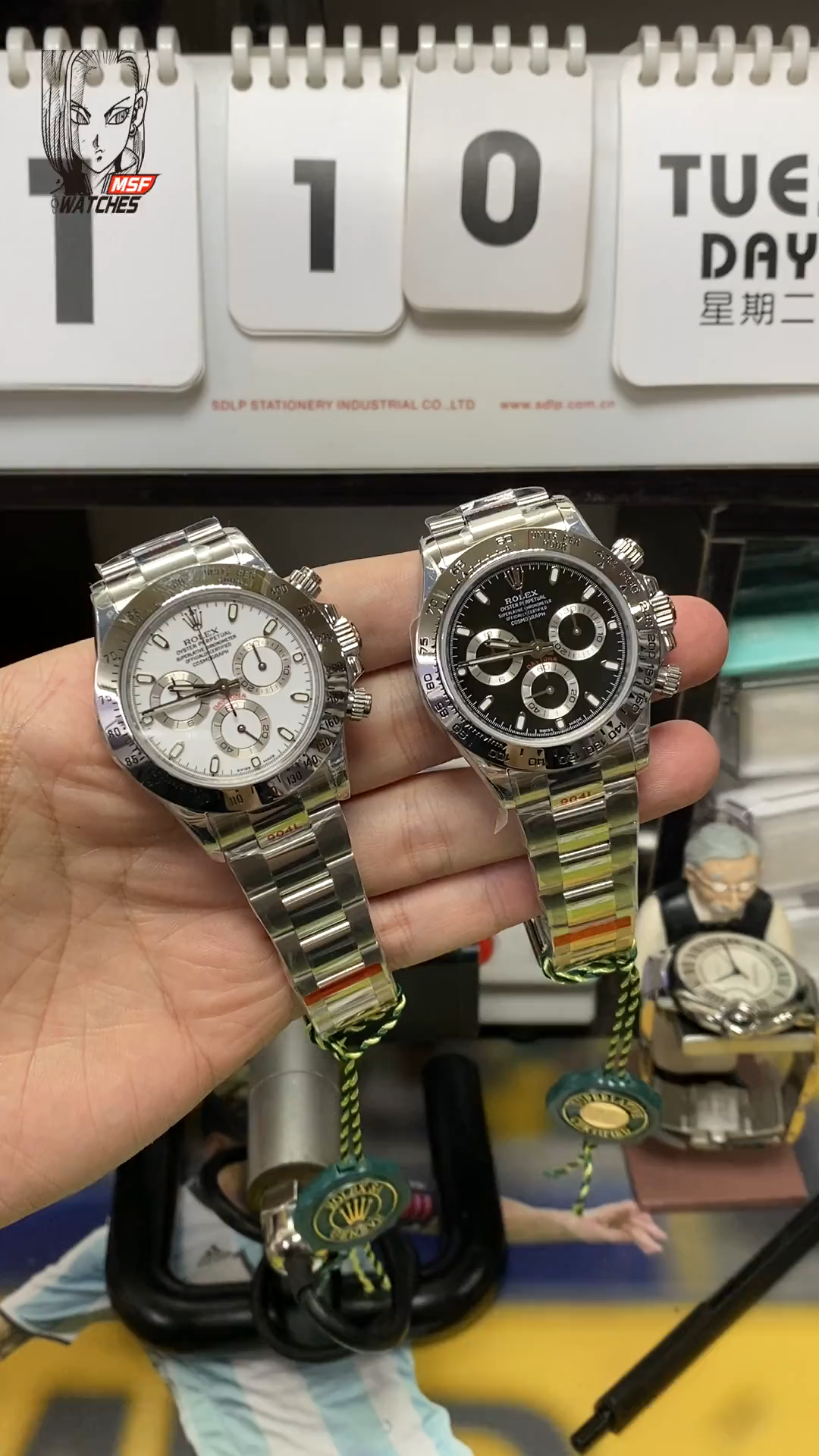 Rolex Cosmograph Daytona Series with white dial 904L steel Bezel, 40 mm size.