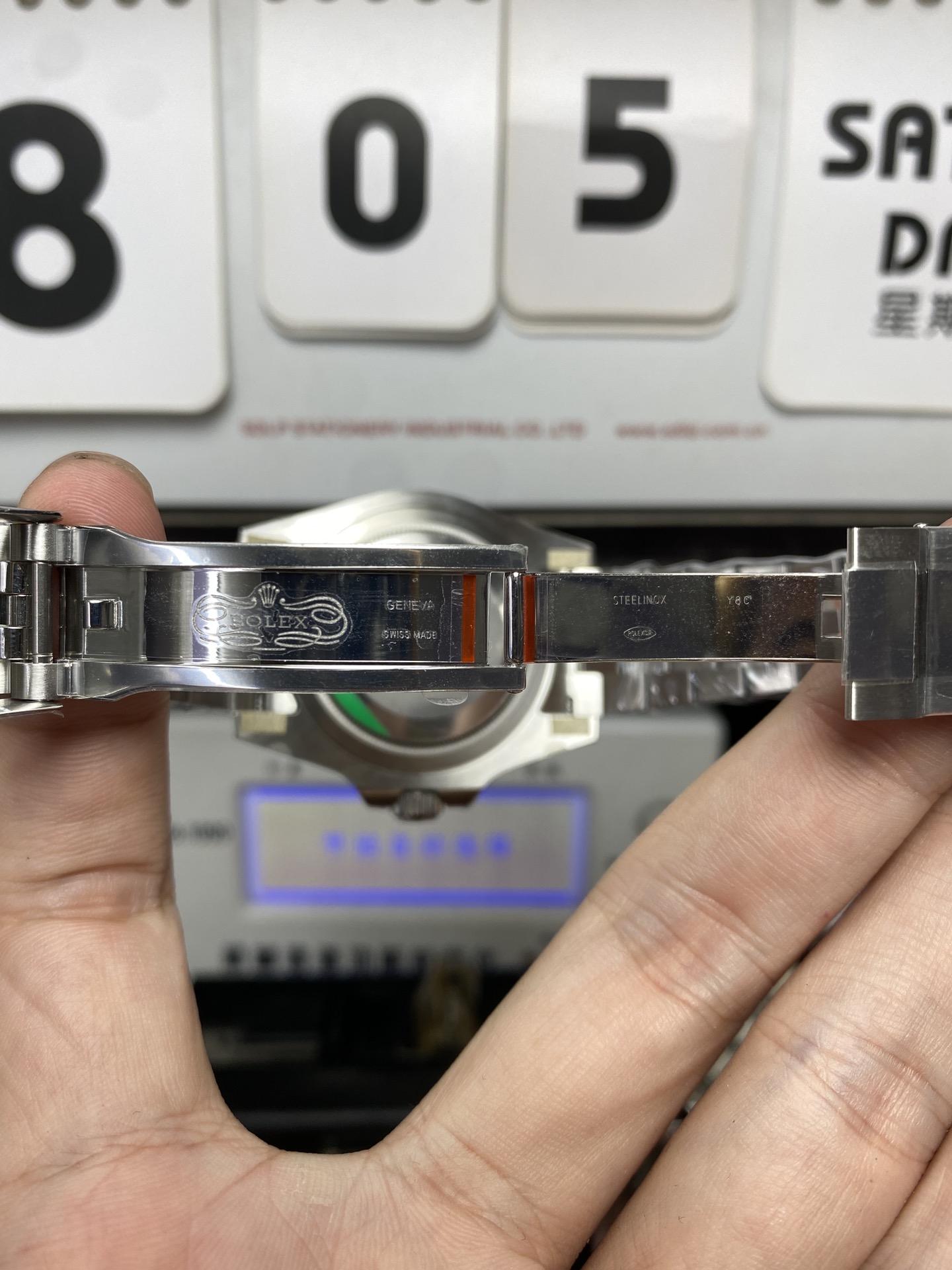 Rolex GMT-Master II series m126720vtnr-0002, Black-Green Bezel 