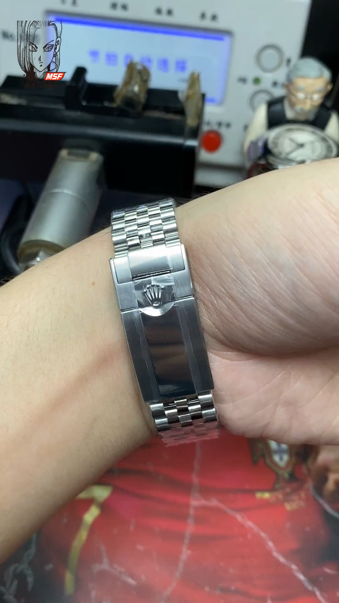 Rolex GMT-Master II series m126720vtnr-0002, Black-Green Bezel 