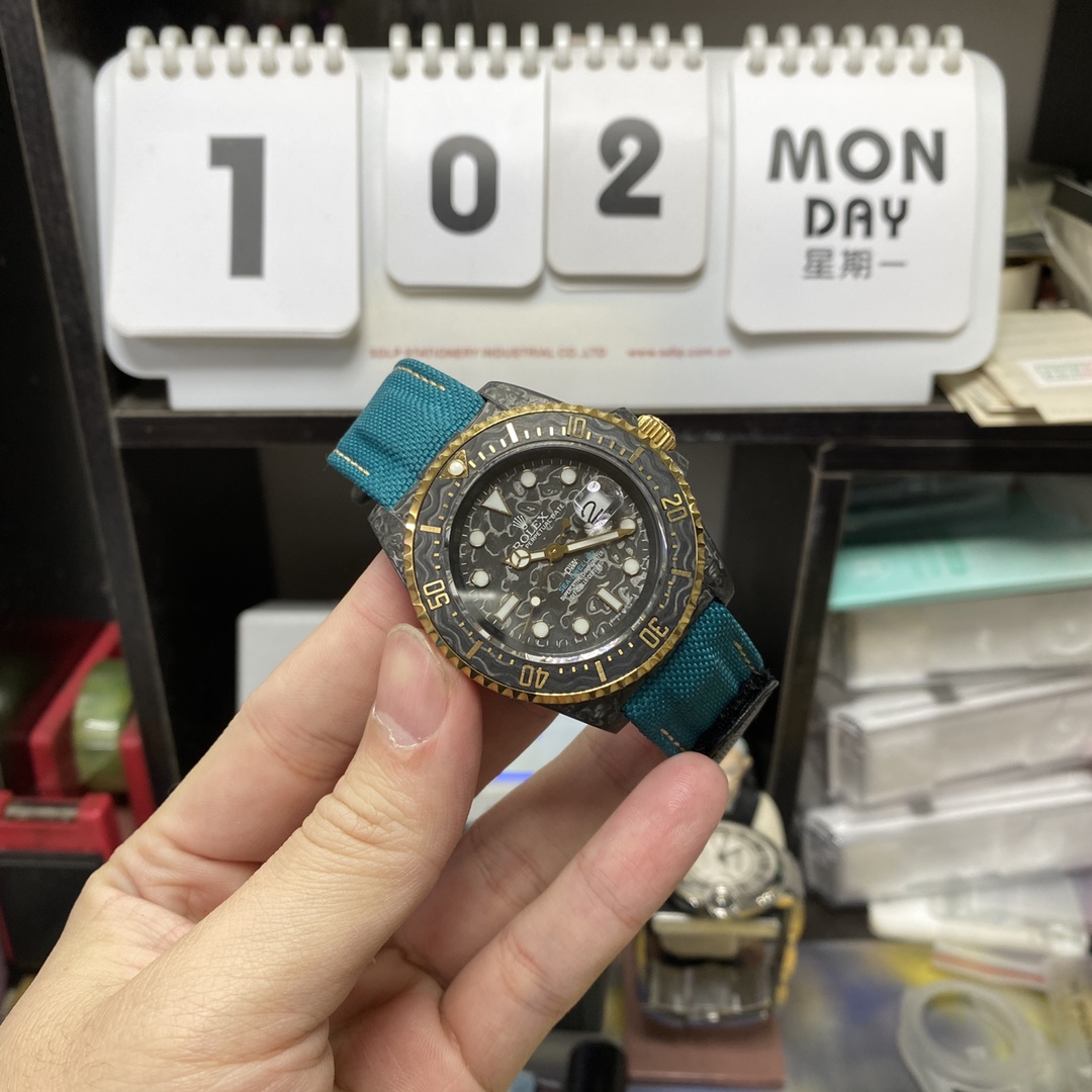 Rolex Sea-Dweller series DIW modify All carbon fiber , 44mm size.