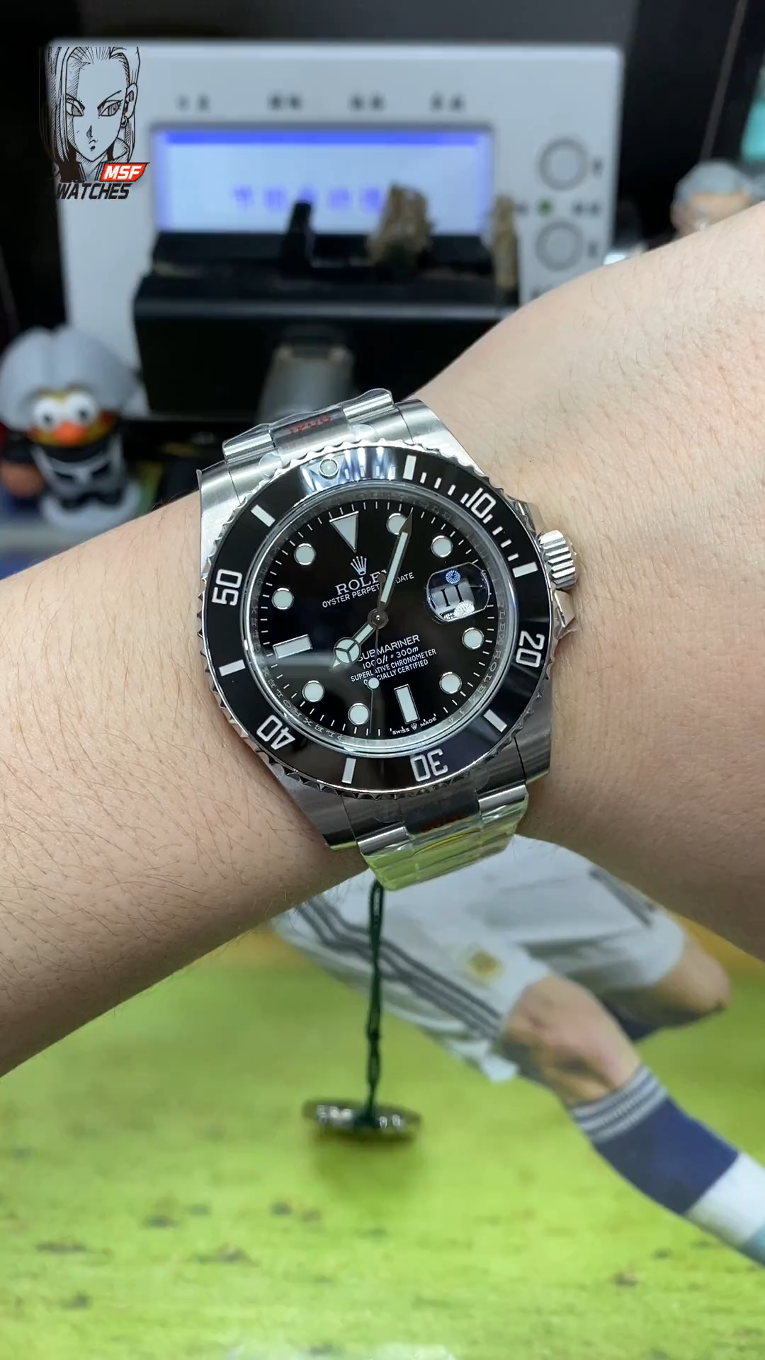 Rolex Submariner Series m126610ln-0001, Blackwater Ghost Added the function of reverse calendar adjustment, 41mm size.