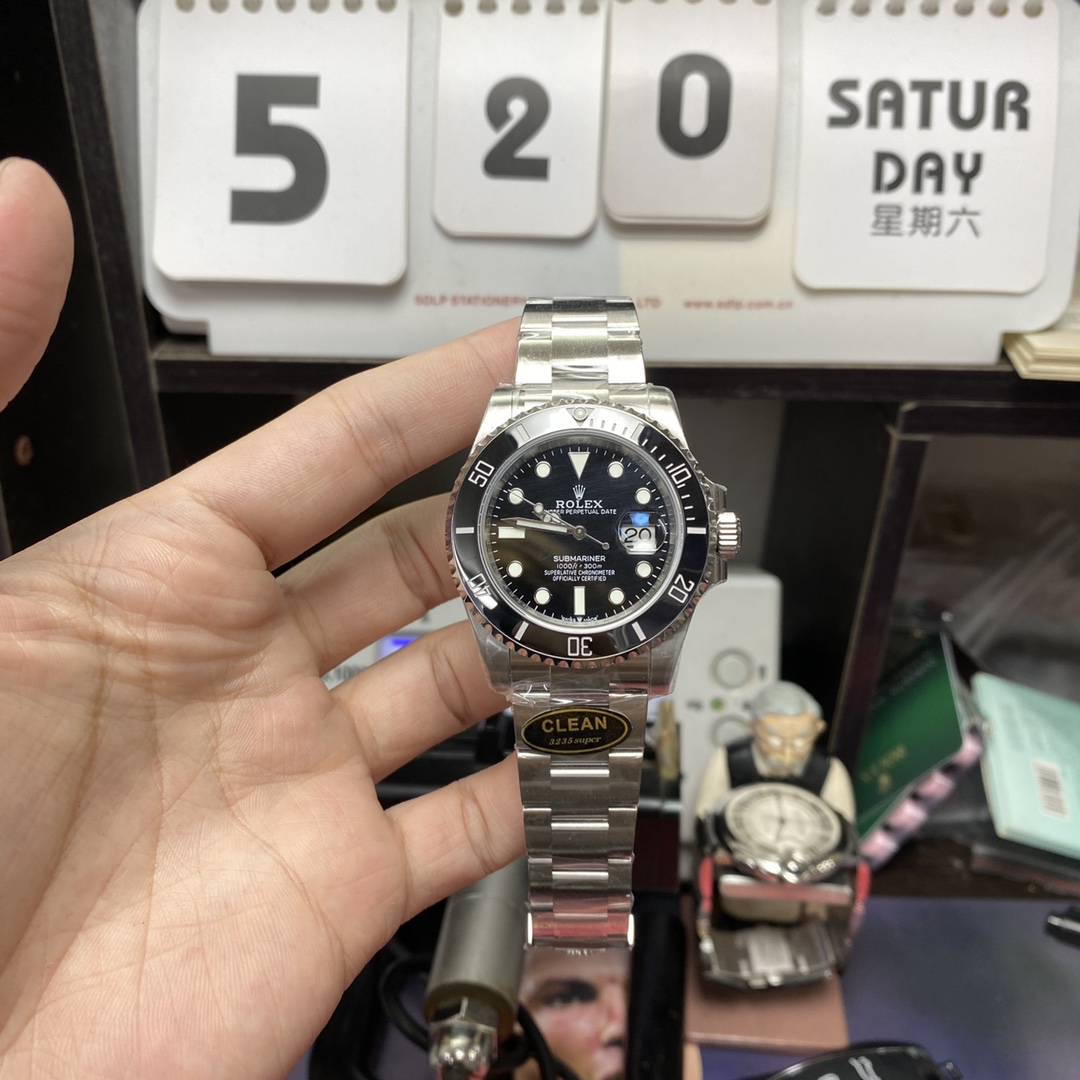 Rolex Submariner Series m126610ln-0001, Blackwater Ghost Added the function of reverse calendar adjustment, 41mm size.