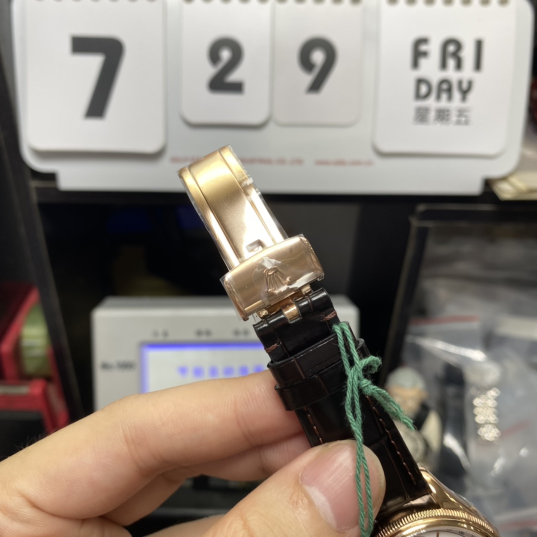 Rolex Cellini Series m50535-0002, Moonphase Watch with a White Dial Rose Gold Case Meteorite Moonphase, 39mm Size.