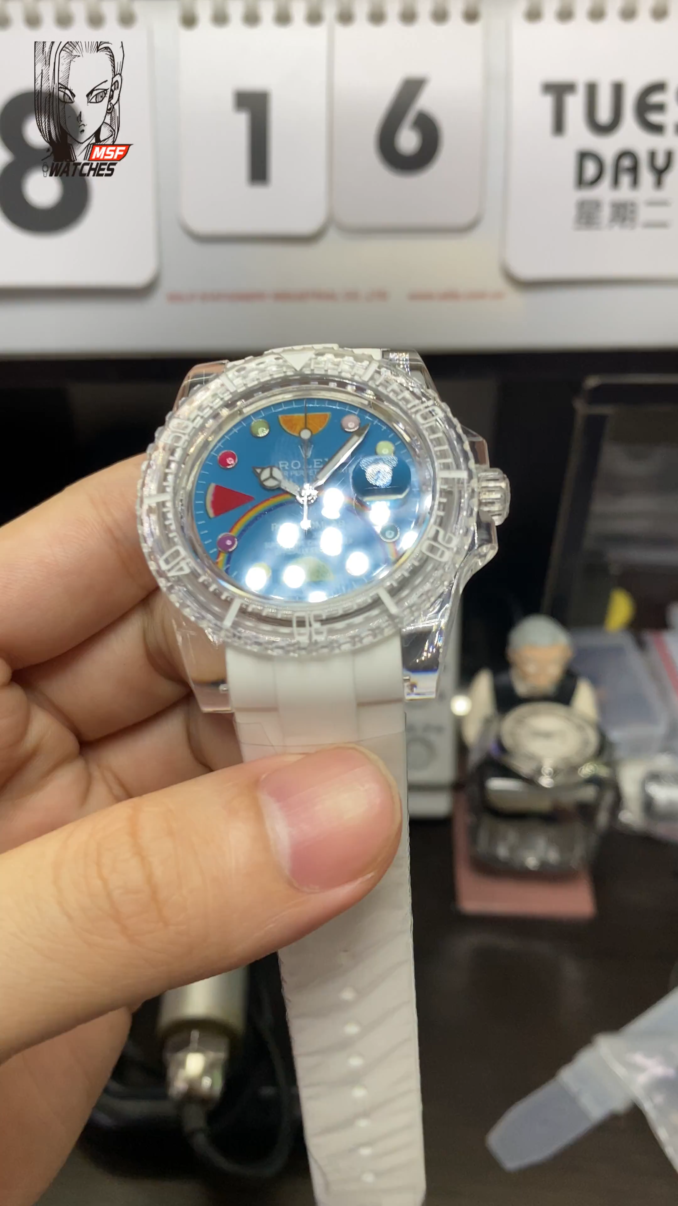 Rolex Submariner series PHANTOMLAB&ROLEX co-branded crystal series watch size 40㎜ PMMA crystal case with 3135 blue spring mechanical movement imported from Thailand rubber strap