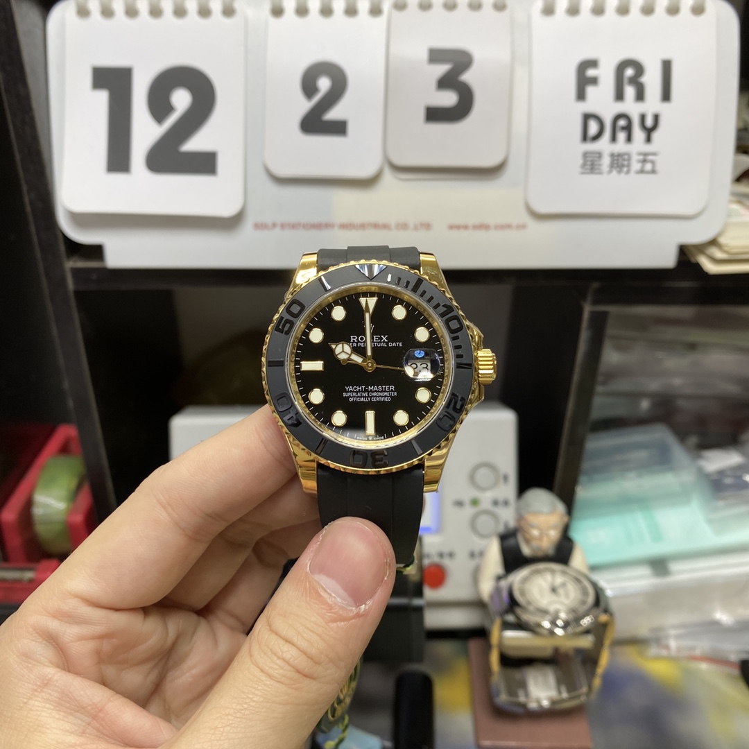 Rolex Yacht-Master series M226658-0001, Collection Platinum Yacht, 42mm size.