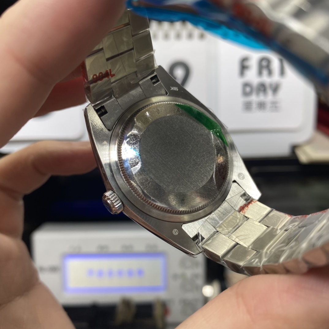 Rolex Day-Date Series m128236-0005, Gradient Blue Dial Diamond Hour Markers, 36mm Size.