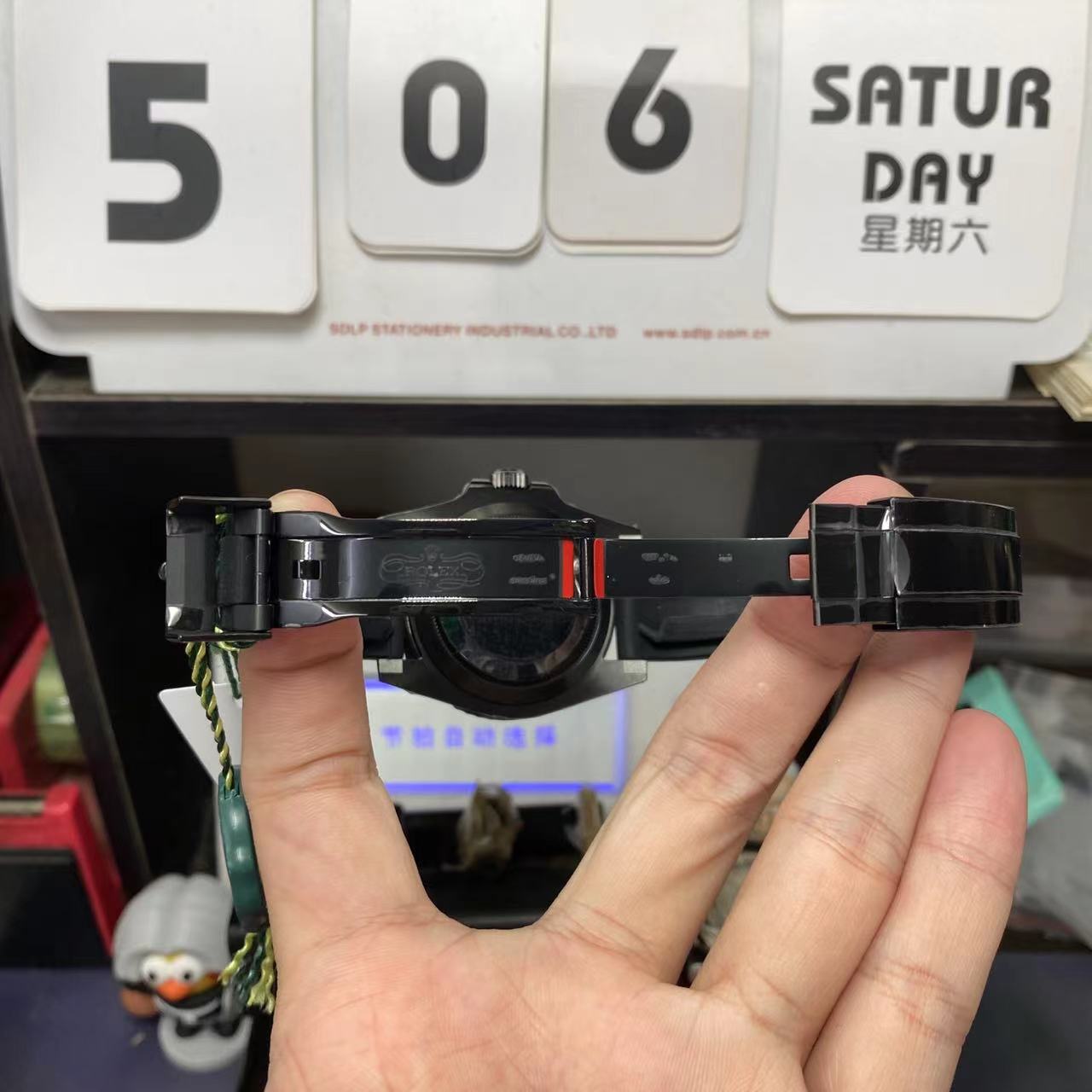 Rolex Yacht-Master Series ALL BLACK Carbon diamond MODIFY CASE  40mm size.