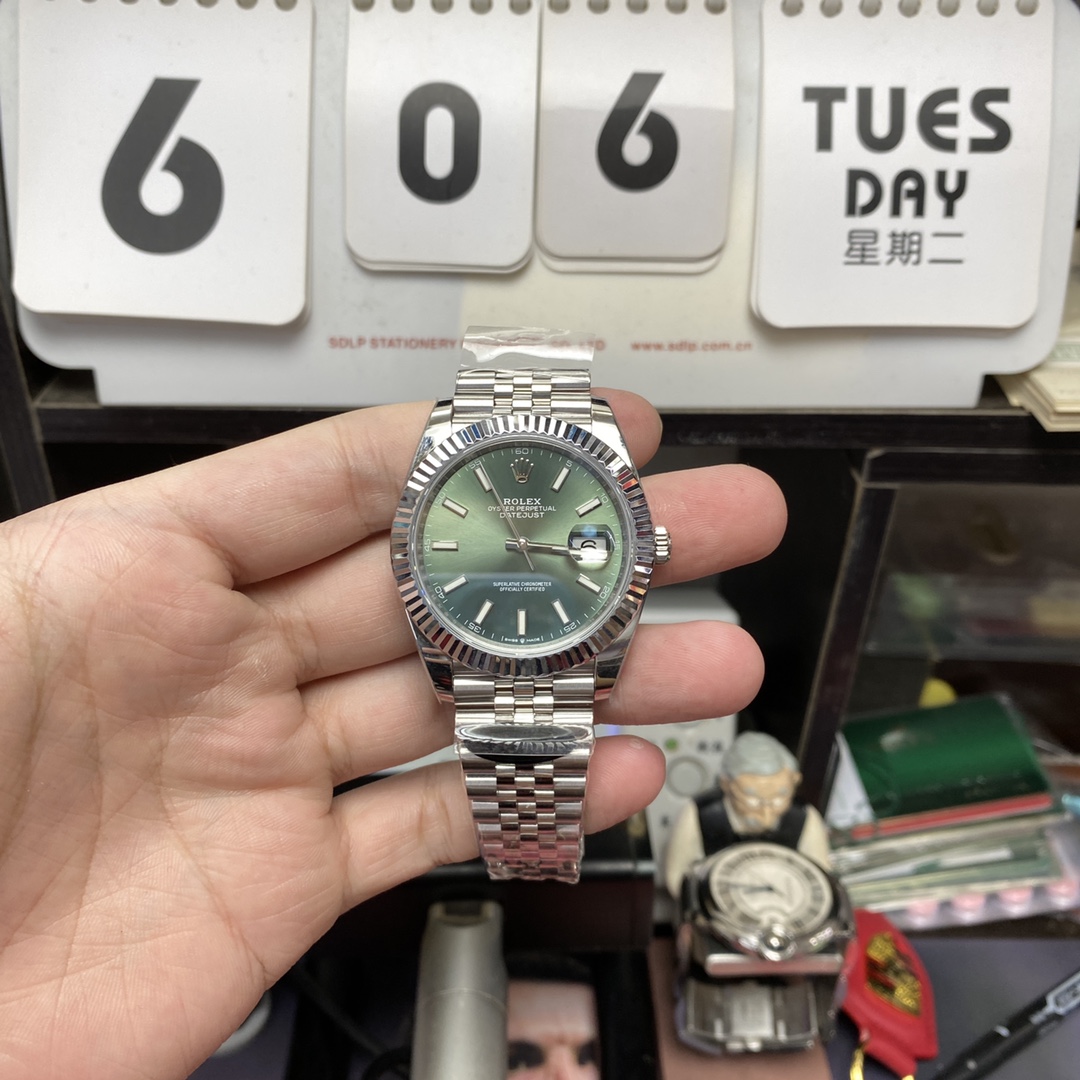 Rolex Datejust Series m126334-0028, Latest Mint Green Dial Fluted Bezel, 41mm Size.