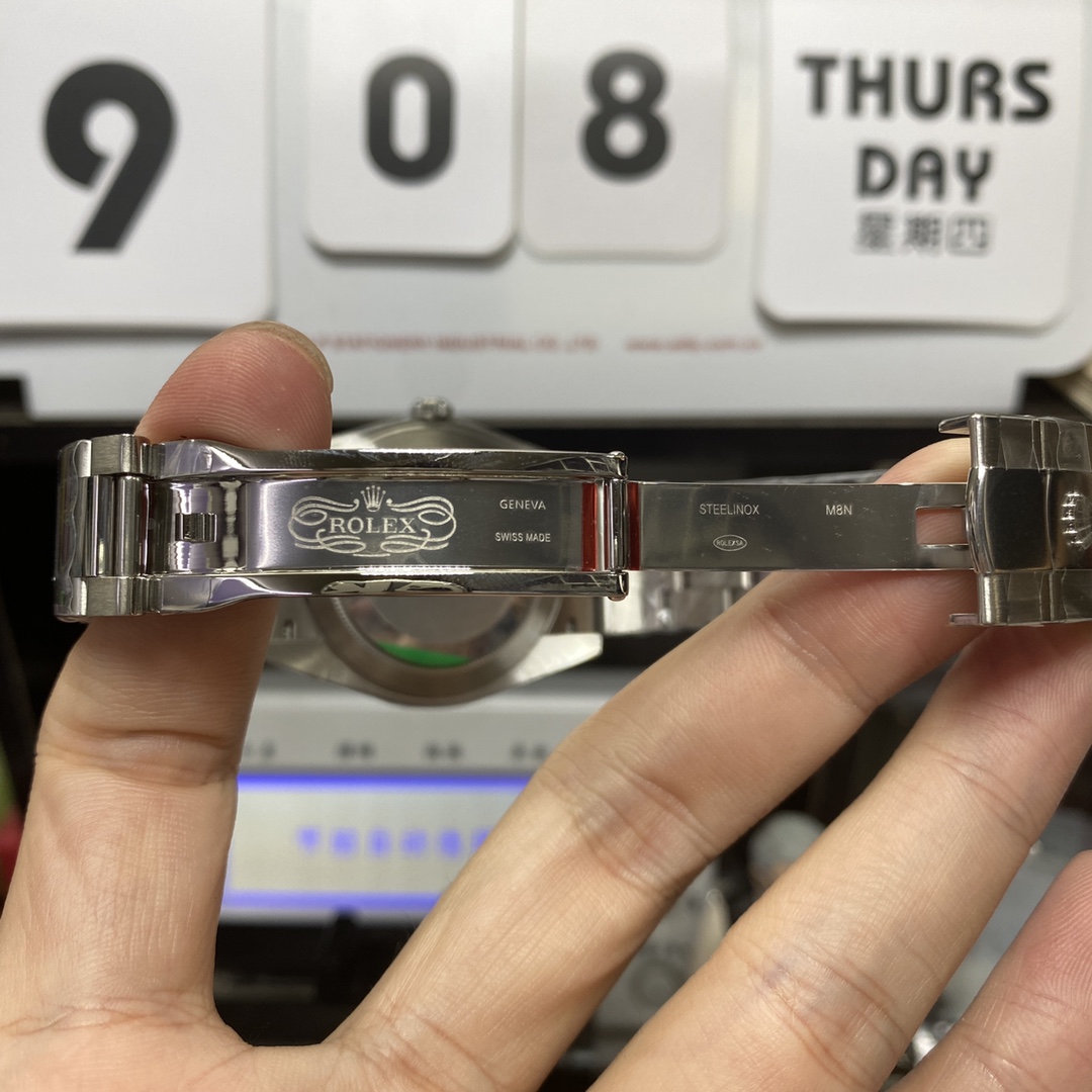 Rolex Datejust series m126300-0017, blue dial featuring Roman numeral markers, 41mm size.