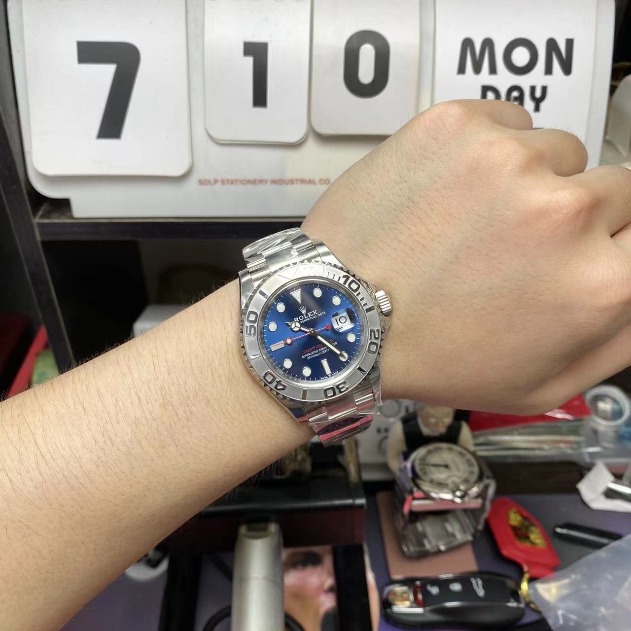 Rolex Yacht-Master Series m126622-0002, Blue Dial Stainless Steel Bracelet, 40mm size.