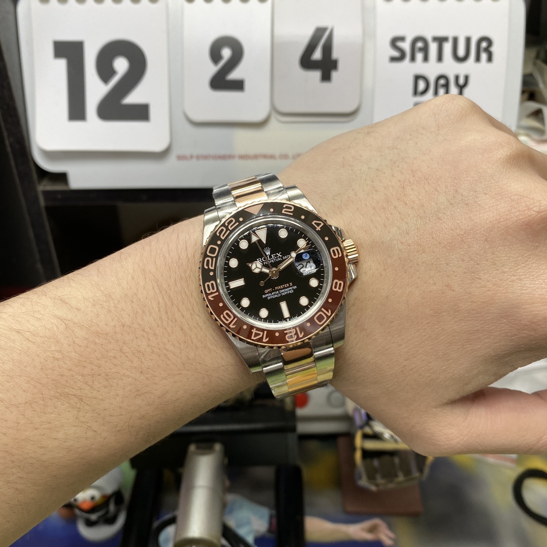 Rolex GMT-Master II Series m126711chnr-0002, Sand Dial Rose Gold Case, 40mm Size.