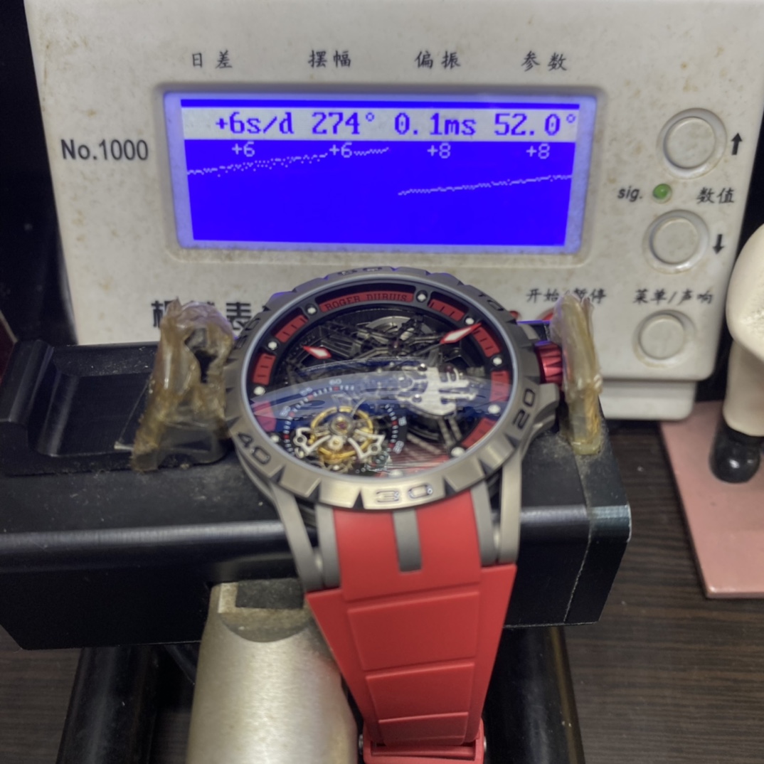 Roger Dubuis Royal Oak Series RDDBEX0545, Red Rubber Strap Titanium Case Carbon Fiber Movement Skeleton, 45mm Size.