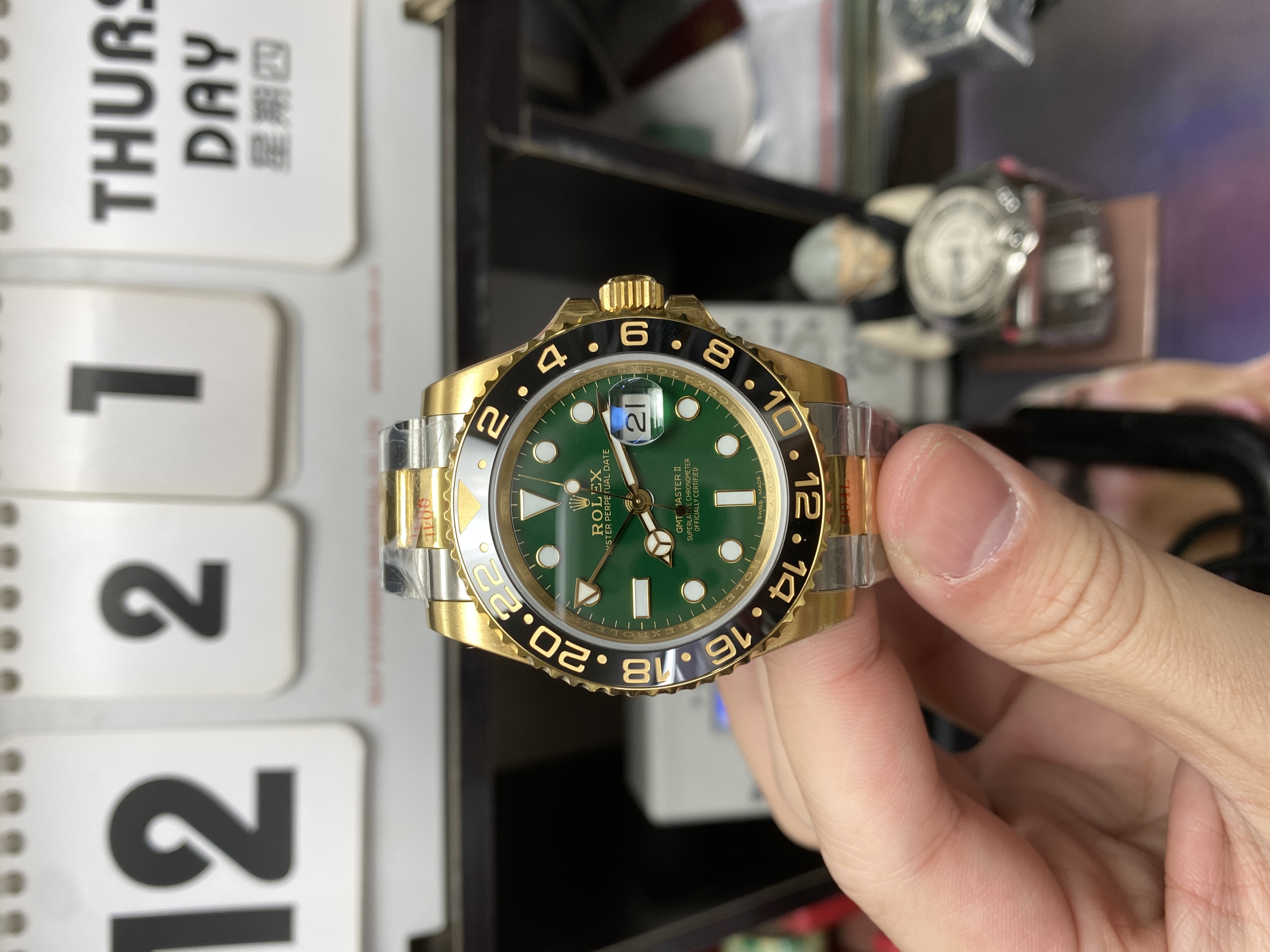 Rolex GMT-Master II Series Watch model 116718-LN-78208 Green Dial 40mm