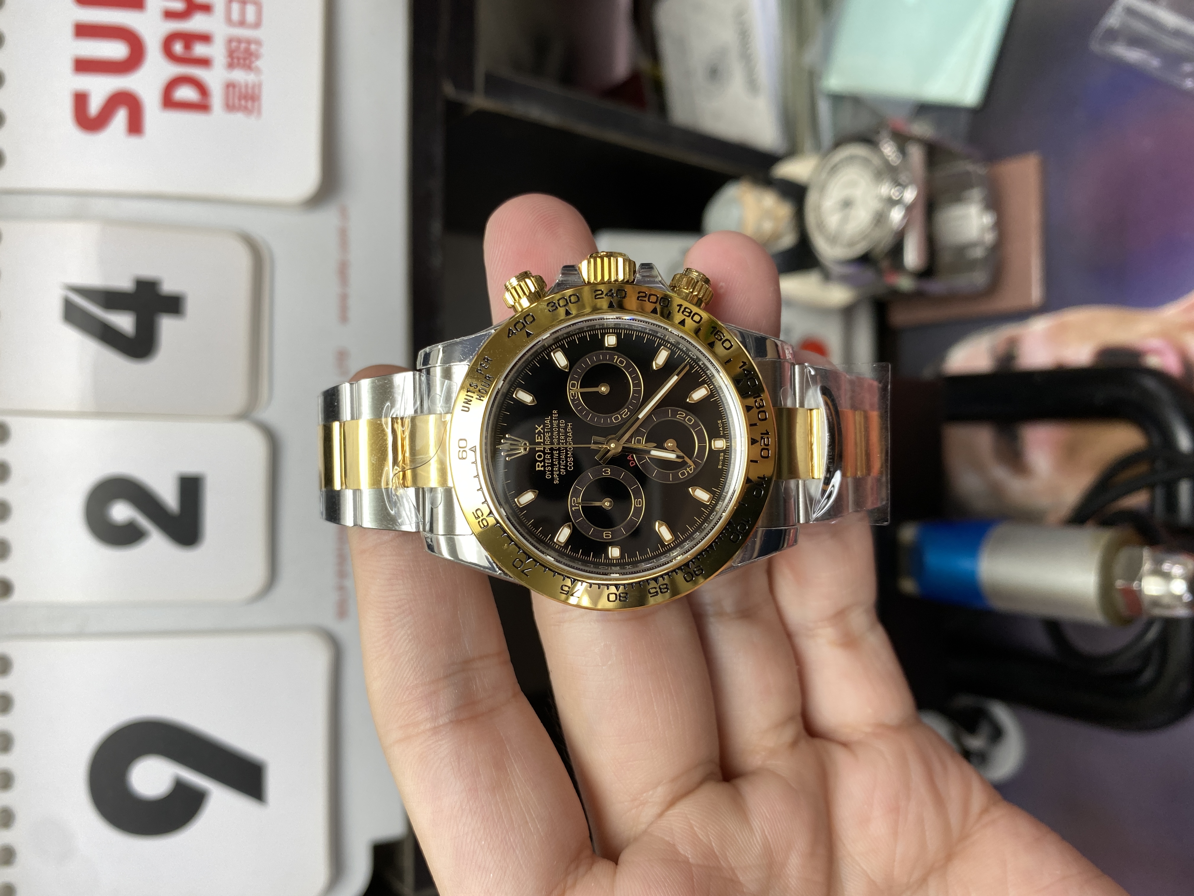 Rolex Cosmograph Daytona Series Watch Model m126503-0003 40mm