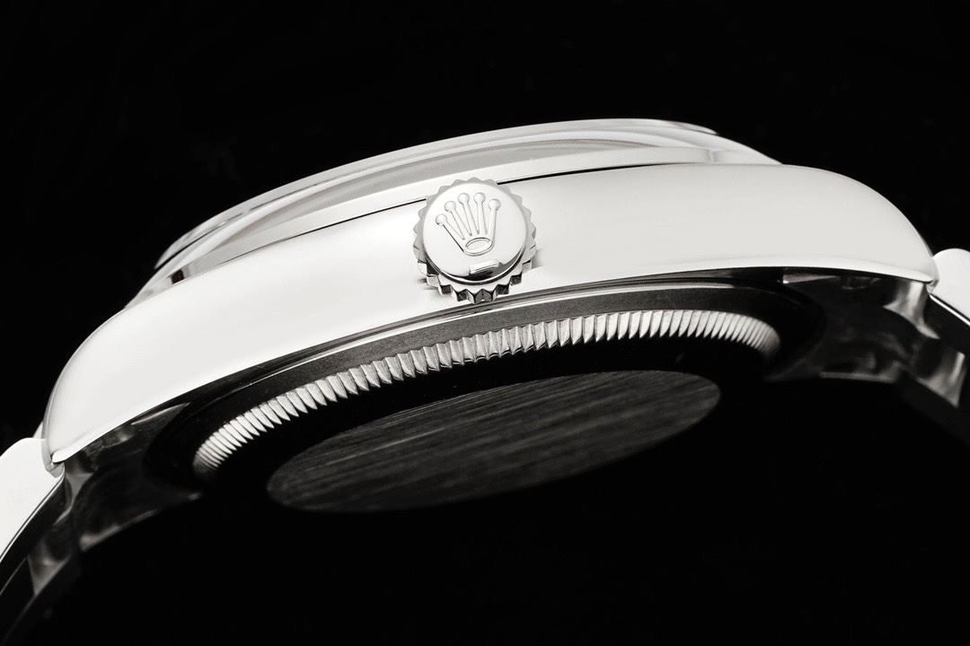 Rolex Oyster Perpetual Series M124300-0008 41mm